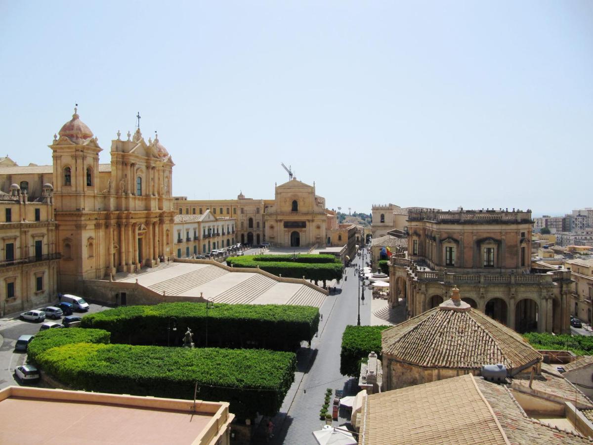Casa Gile Apartment Noto Luaran gambar